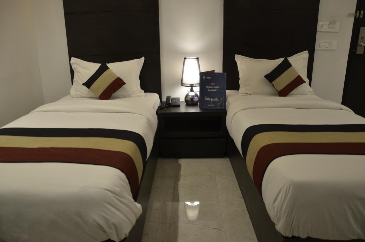 Oyo 1358 Hotel Crossroad Lucknow Exteriör bild